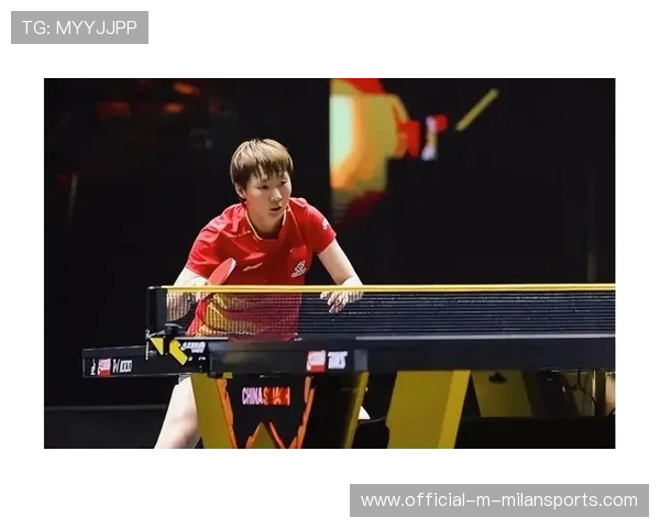 王曼昱反手拧拉显神威，横扫日本新星晋级